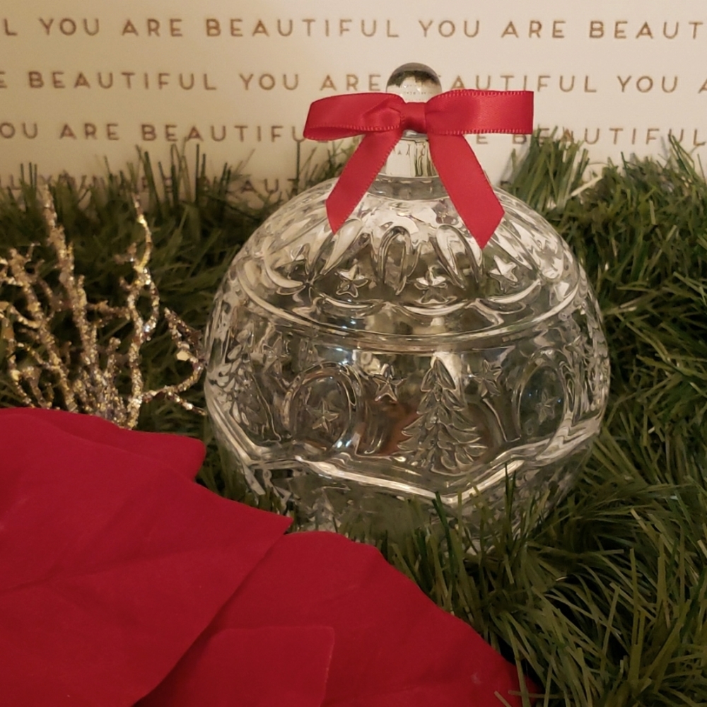 Ornament candy dish.  Lead Glass. Christmas.
